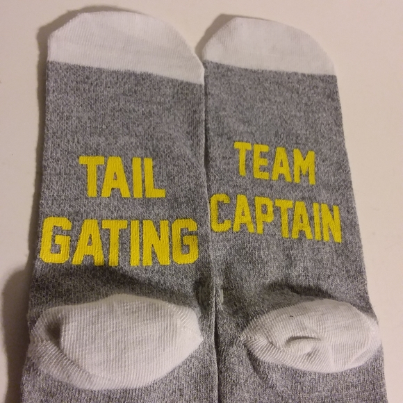 Football Wine Glass & Socks Set - Picture 5 of 7